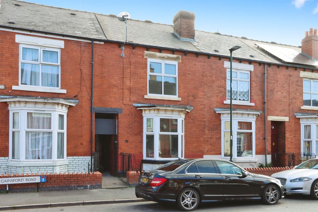 Property photo 1 of 15