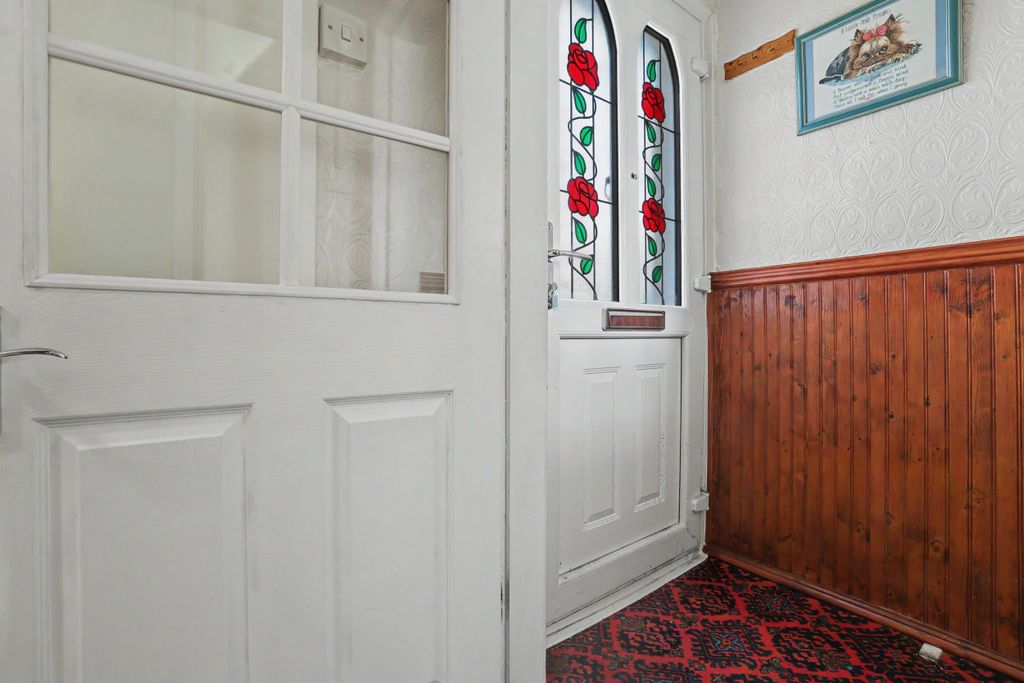 Property photo 3 of 23