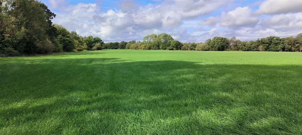 Property photo 1 of 14 Img20250918135524.Jpg