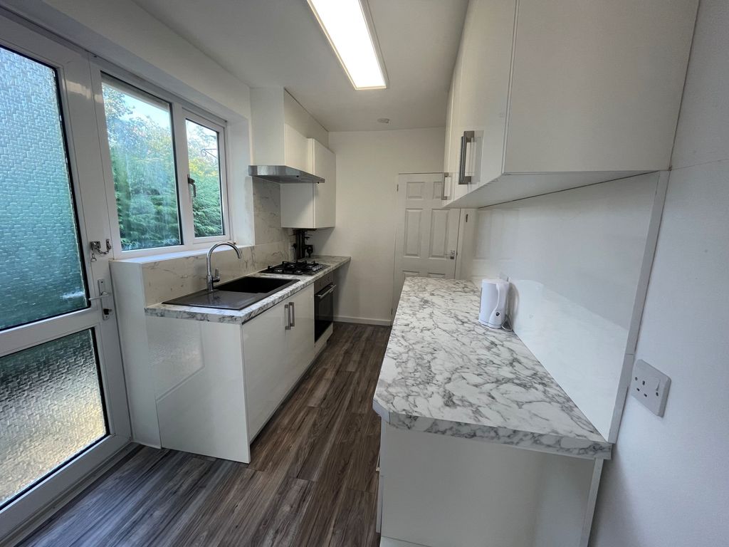 Property photo 2 of 19 Photo 10