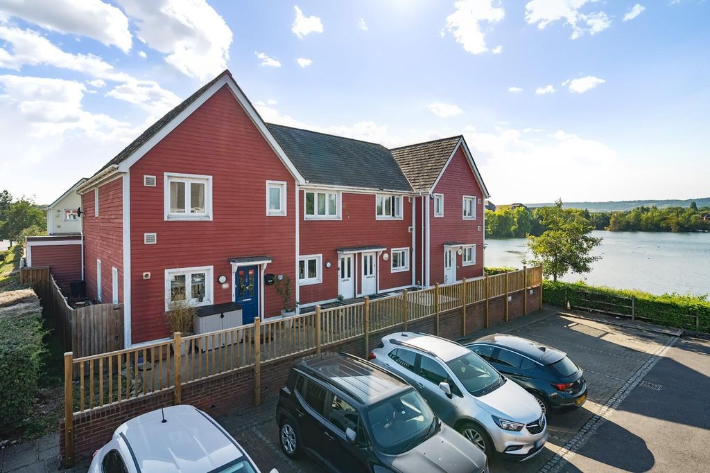 Property photo 1 of 16 1336030-1-689A1Fc6B0636-Arw.Jpg
