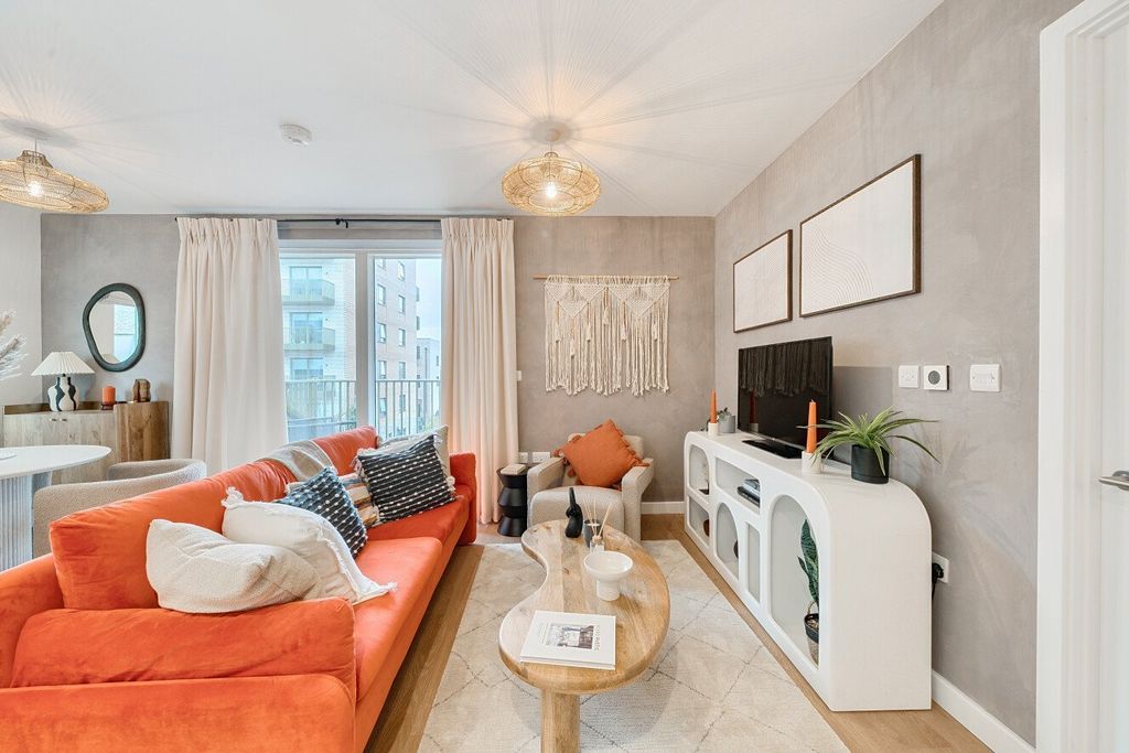 Property photo 1 of 8 Picture No. 01