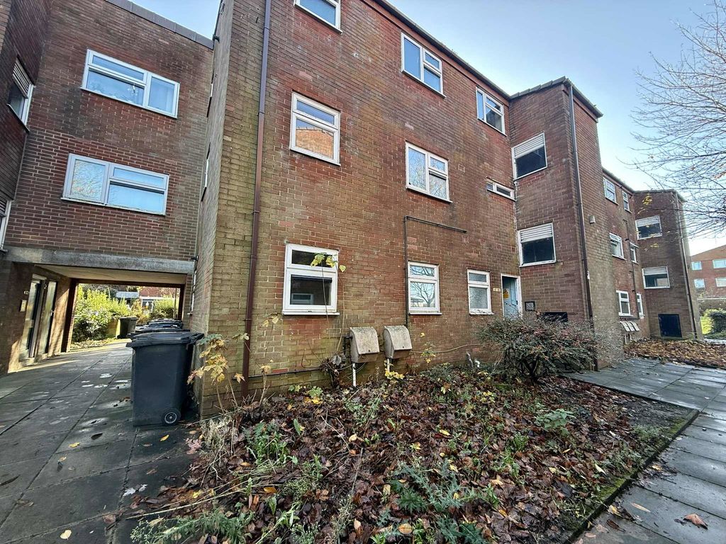 Property photo 2 of 15