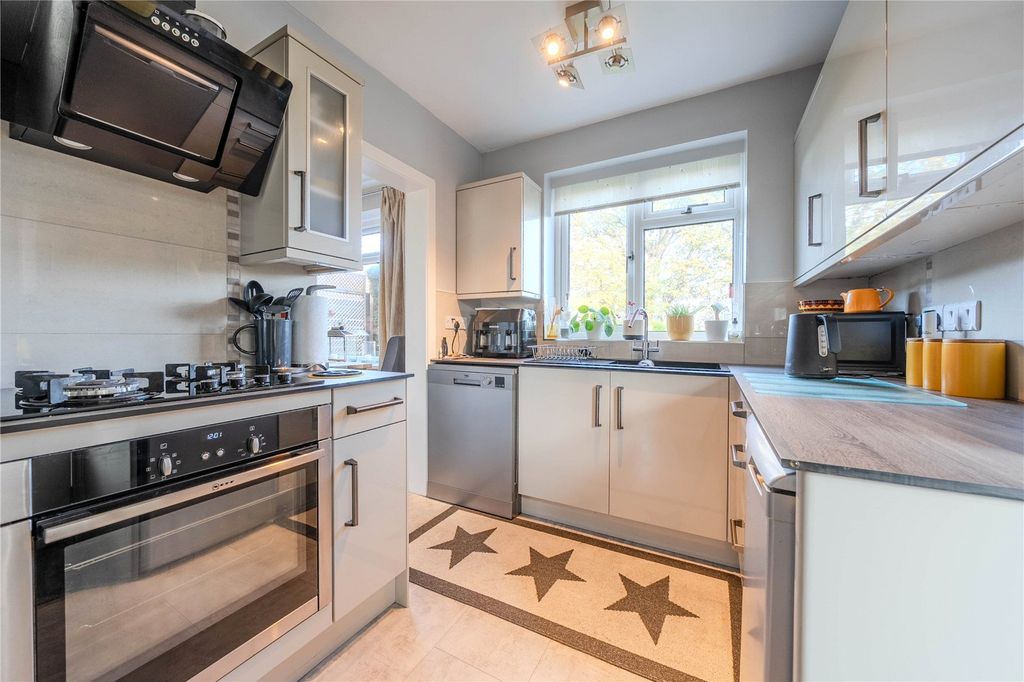 Property photo 3 of 18 Picture No. 03