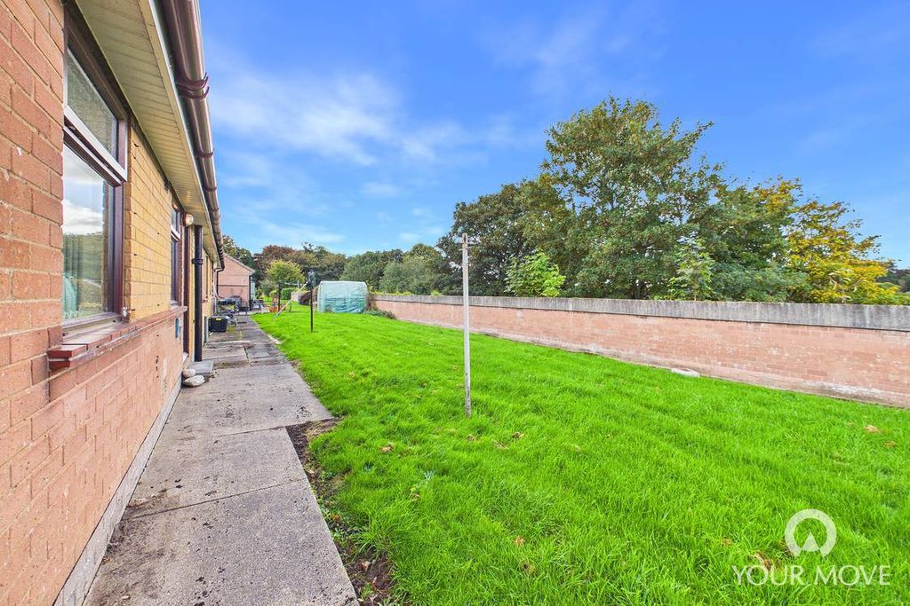 Property photo 2 of 13 External