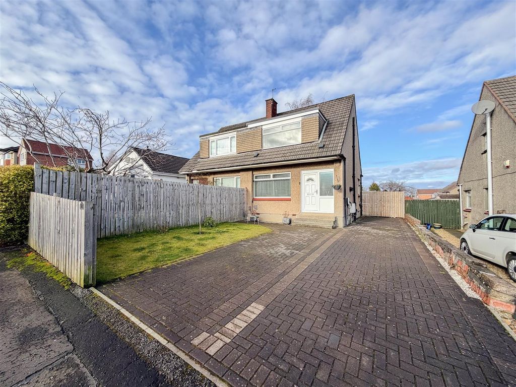 Property photo 1 of 33 External