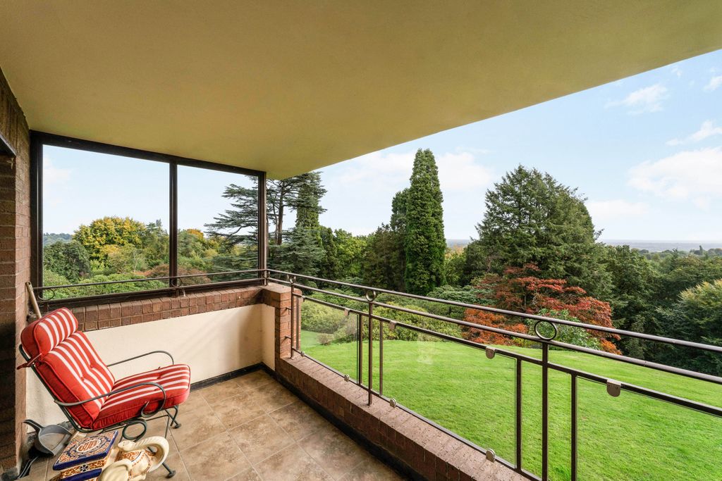 Property photo 2 of 14 Balcony