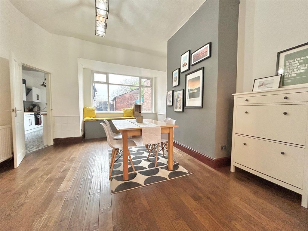 Property photo 3 of 11 Dining.Jpg