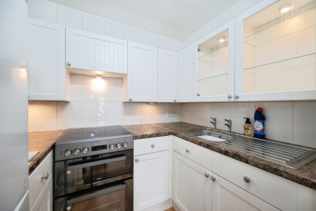 Property photo 2 of 14 Pbox-Img.Jpg
