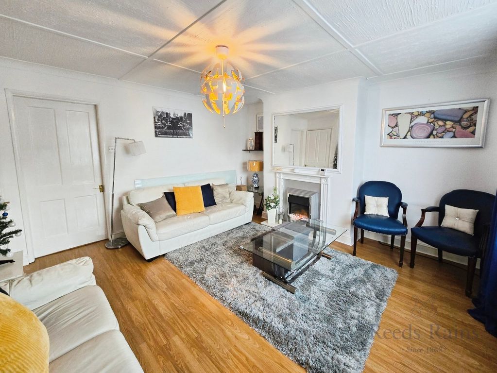 Property photo 2 of 10 Picture No. 11