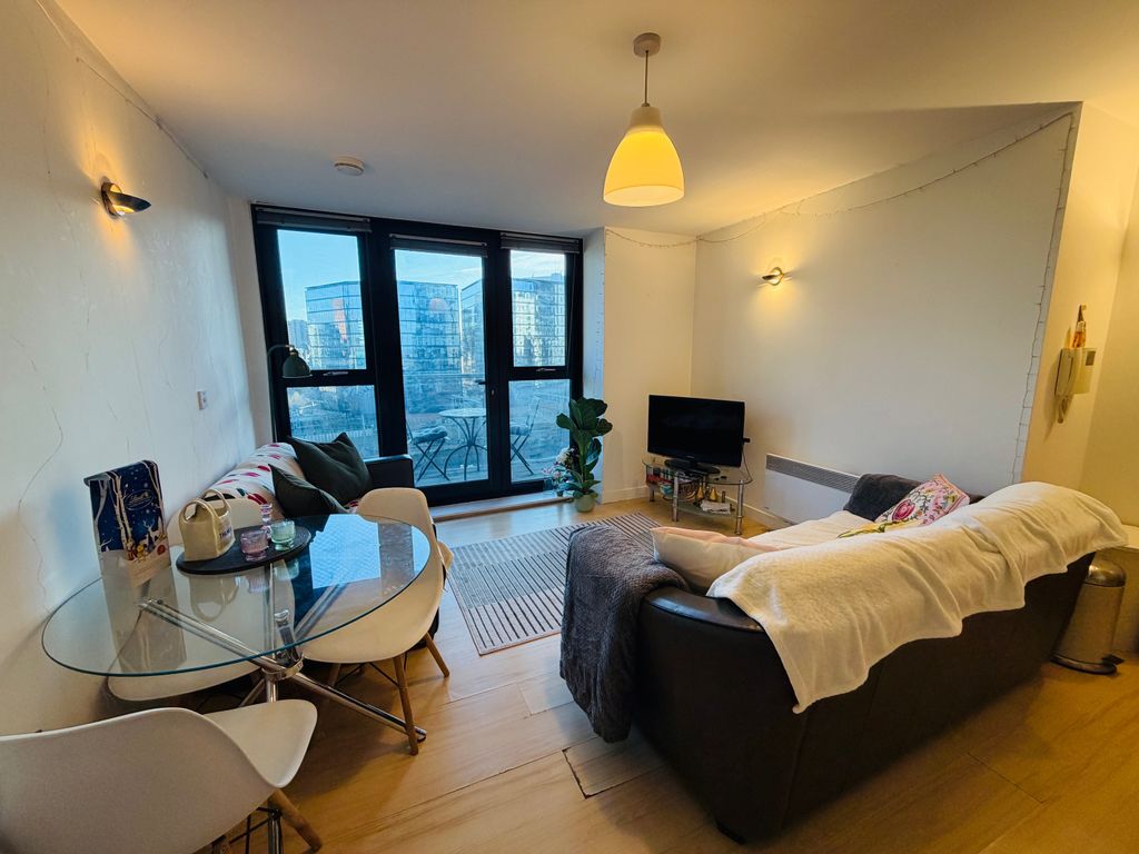 Property photo 3 of 12 Gallery