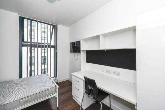 Property photo 3 of 6