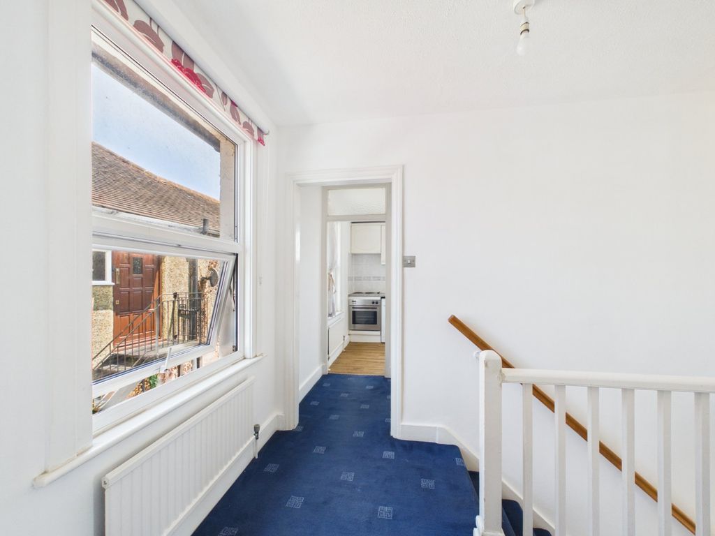 Property photo 2 of 18 Picture No. 72