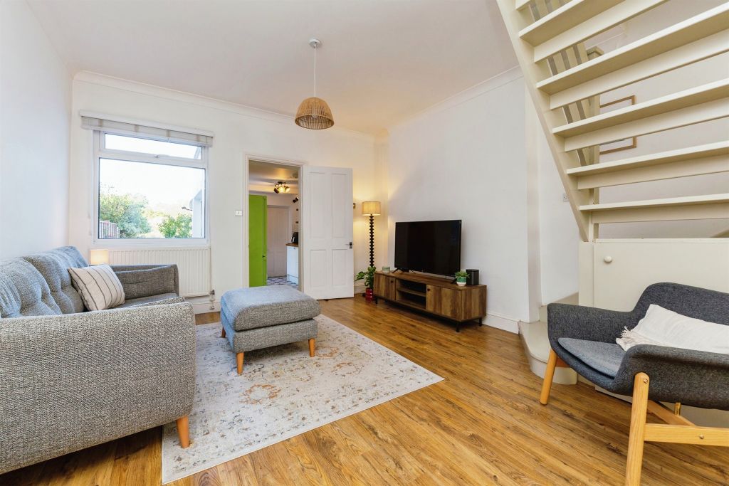 Property photo 3 of 16