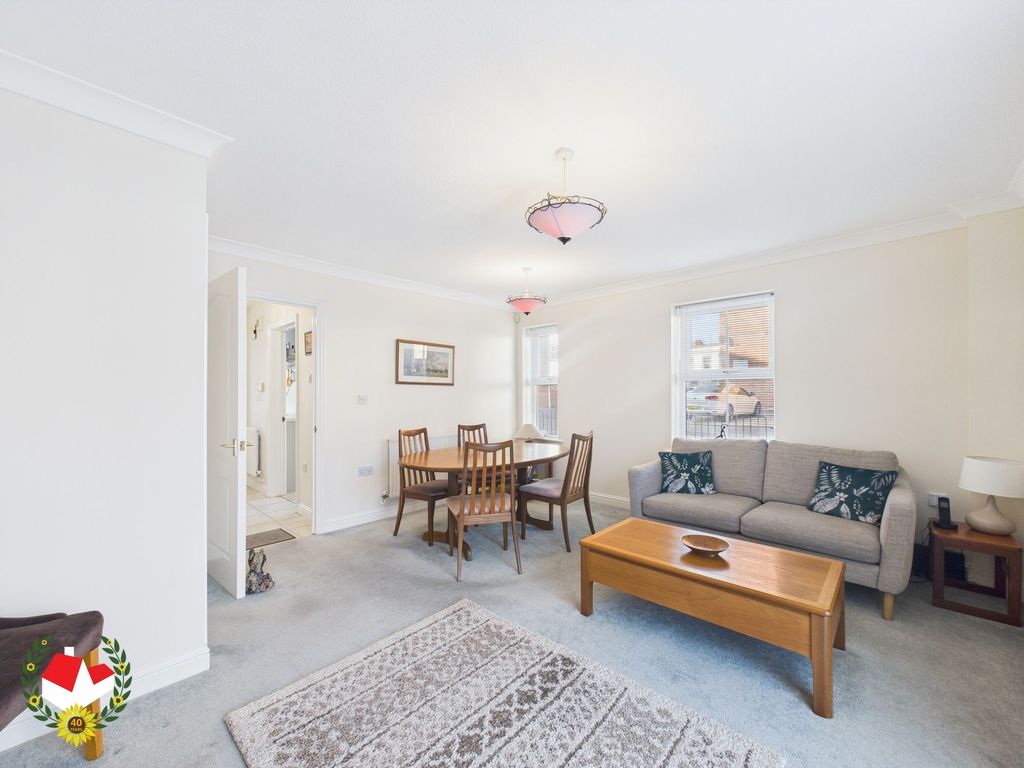 Property photo 2 of 12 Photo 10