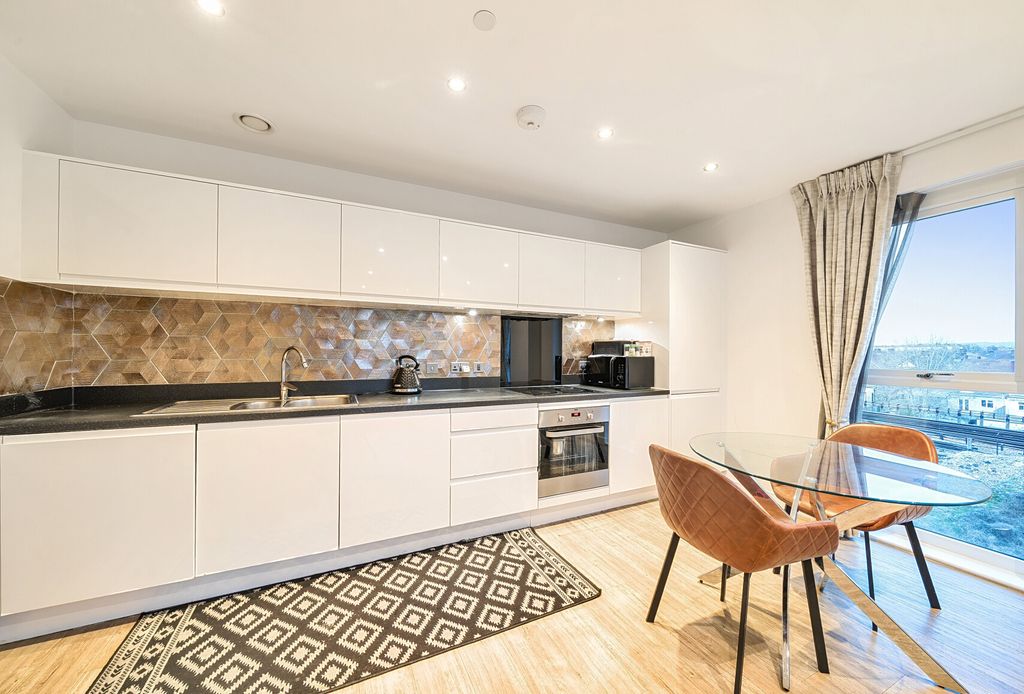 Property photo 2 of 15 1266223 (5).Jpg