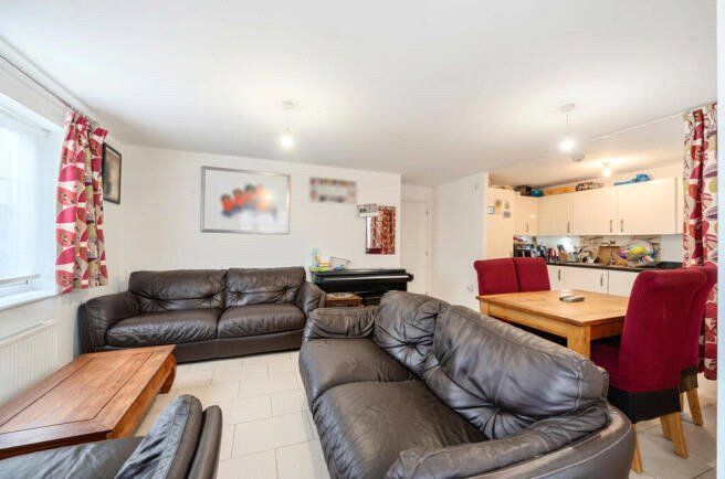 Property photo 3 of 11 Picture No. 05
