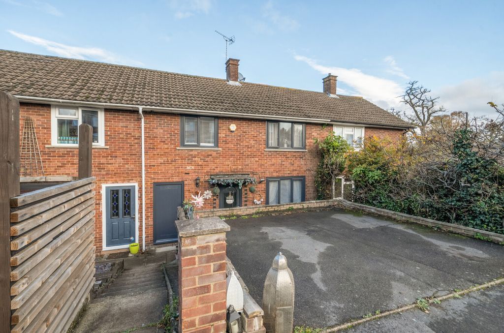 Property photo 1 of 14 1375487-18-6909d9...