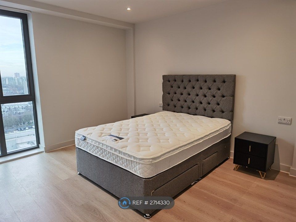 Property photo 2 of 6 Bedroom1