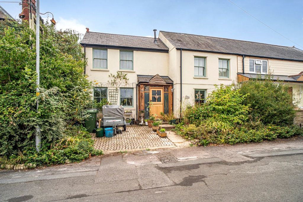 Property photo 1 of 16 Front