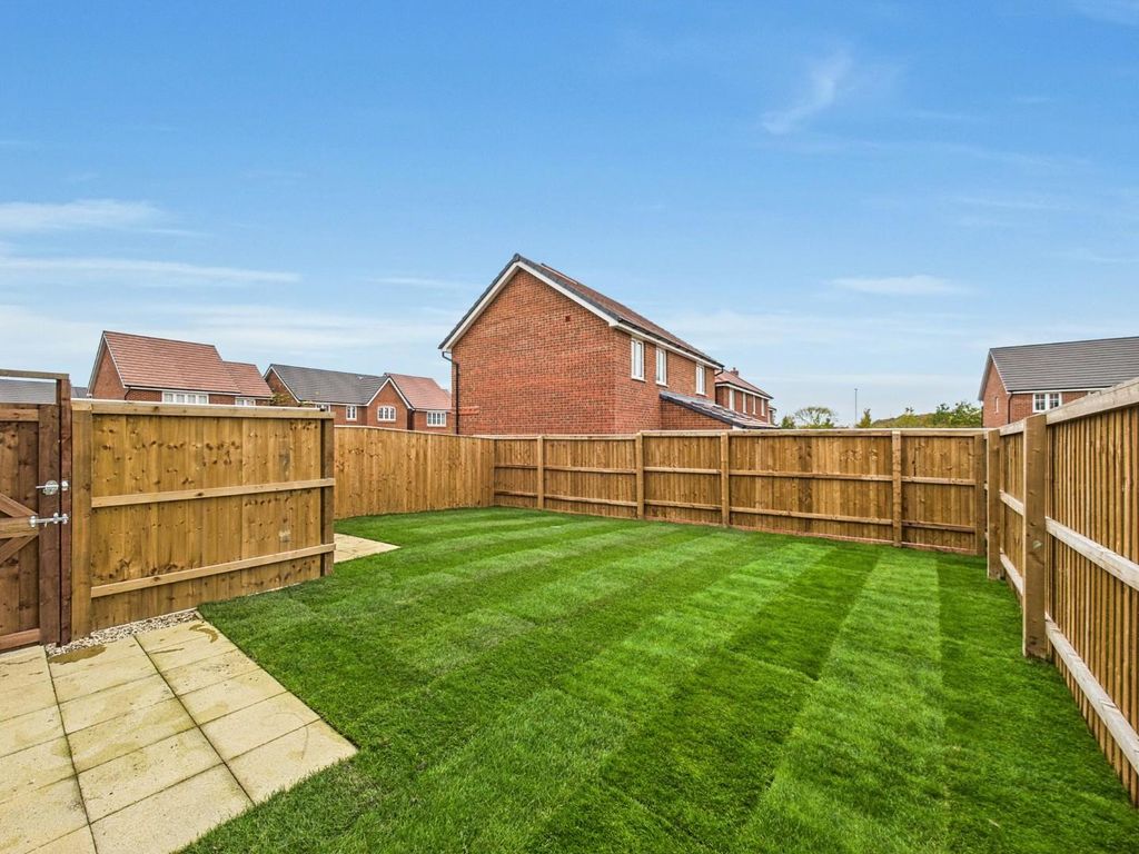 Property photo 3 of 5