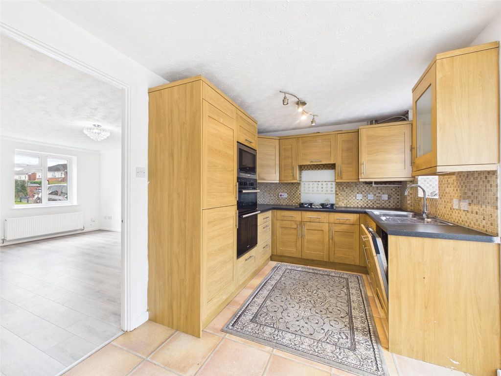 Property photo 3 of 18 Picture No. 03