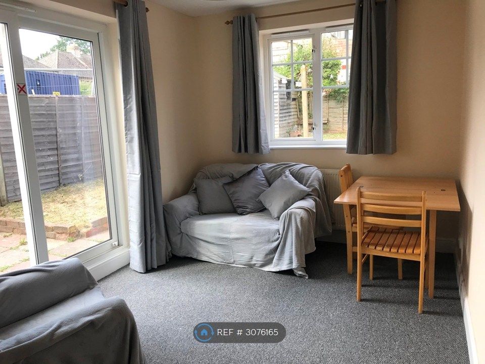 Property photo 2 of 30