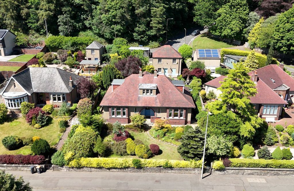4 bed detached house for saleLilliesleaf Edinburgh Road, Bathgate EH48