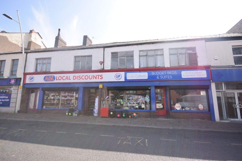 Property photo 1 of 27 Frontage