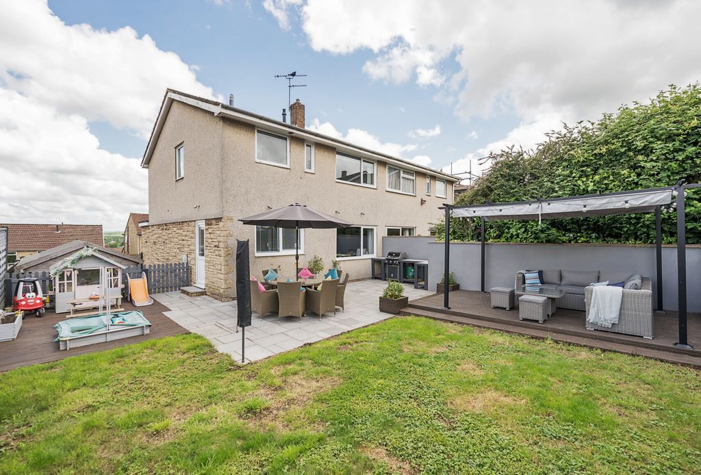 Property photo 3 of 22 Picture 3