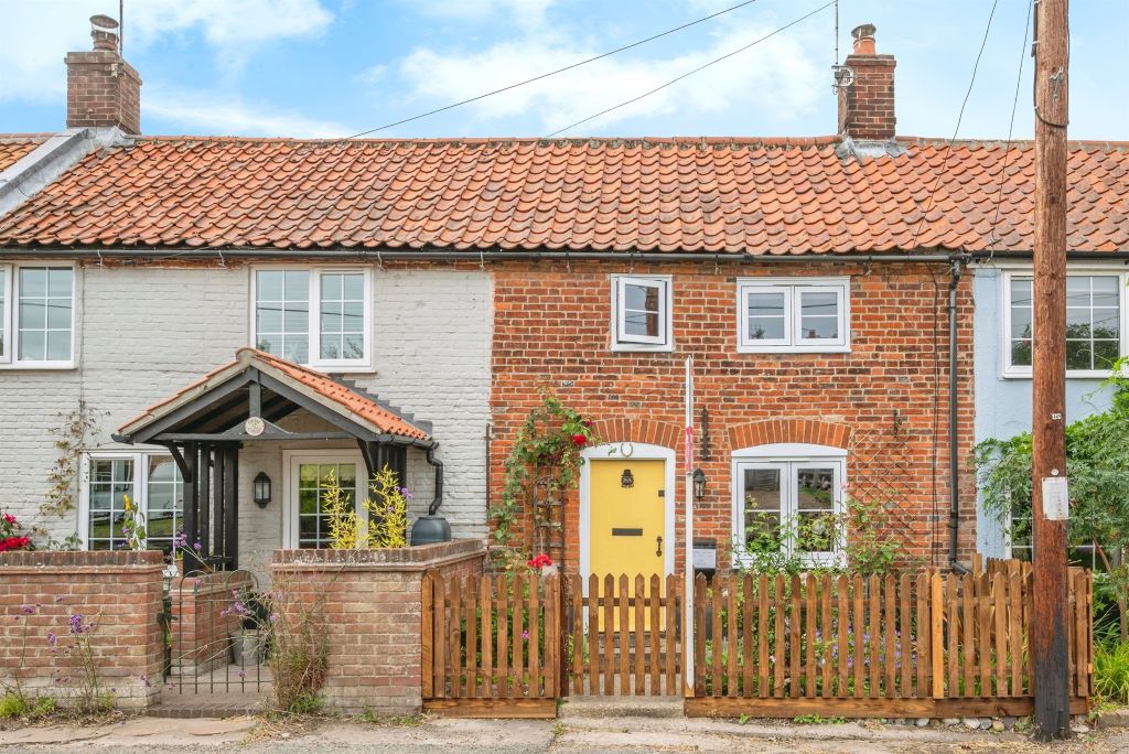 Property photo 1 of 17