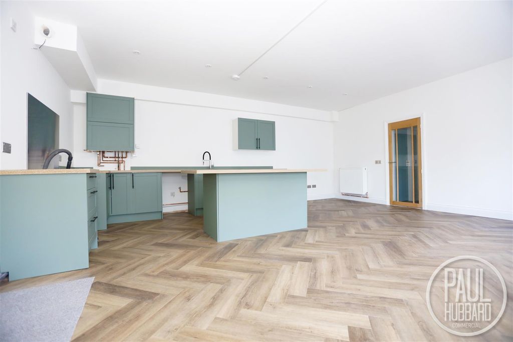 Property photo 3 of 13 2J5A1075.Jpg