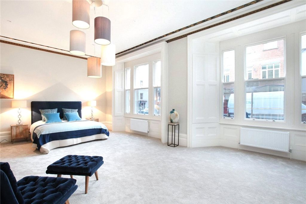 Additional image 11 of 3 bed flat to rentStratton House, 61 High West Street, Dorchester, Dorset DT1