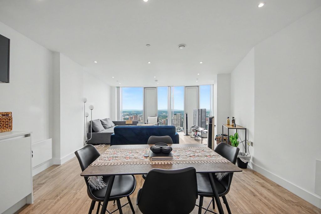 Property photo 1 of 15 Img_9764