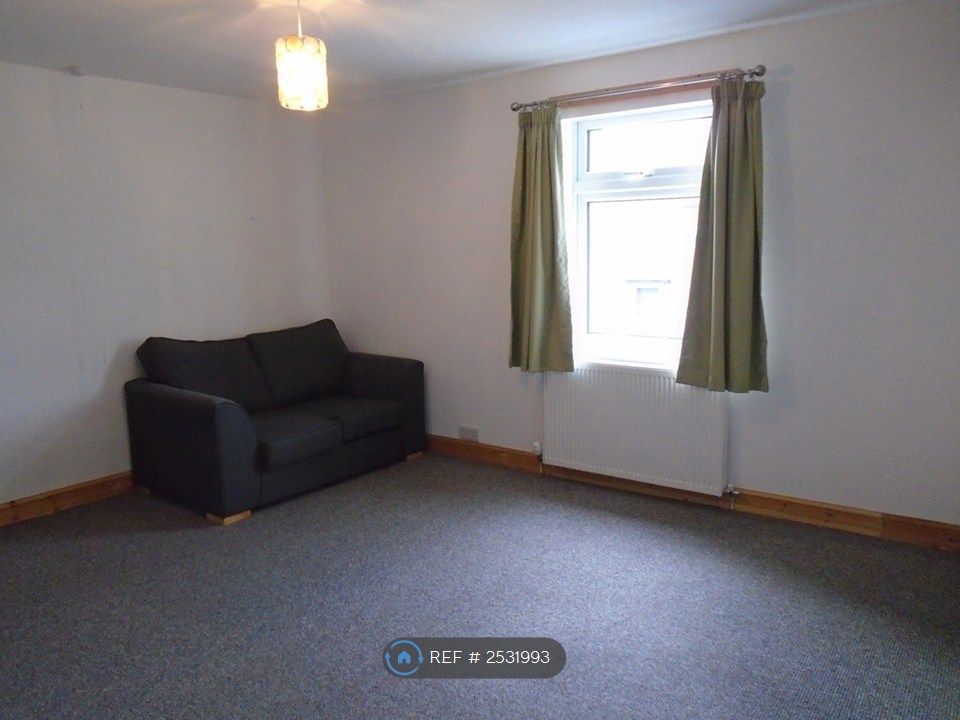 Property photo 2 of 3