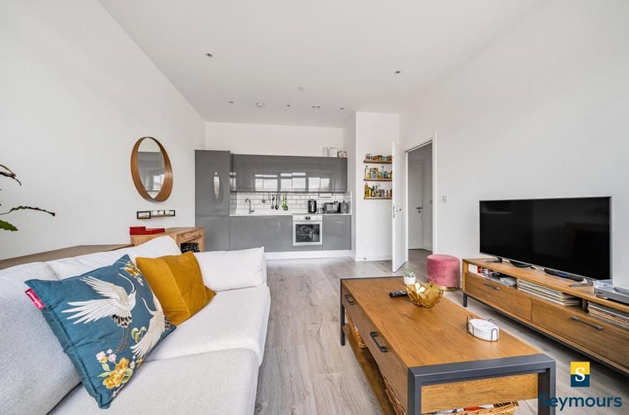 Property photo 2 of 9