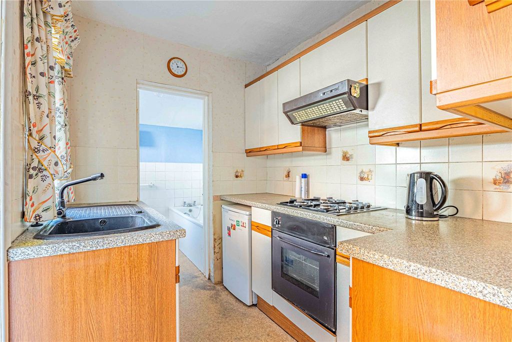 Property photo 3 of 14 Picture No. 11