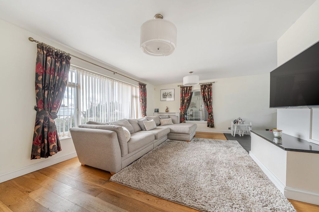 Additional image 7 of 4 bed detached bungalow for saleHolloway Drive, Pershore WR10