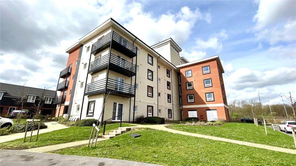 Property photo 1 of 9 Picture No. 10