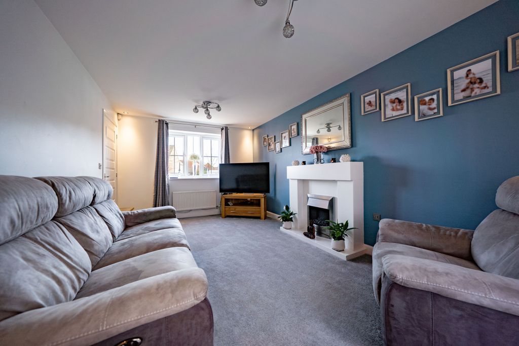 Property photo 3 of 28 Dsc08918