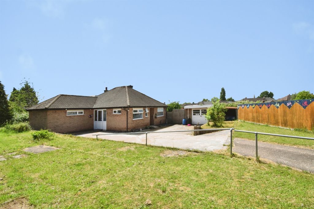 Property photo 1 of 35