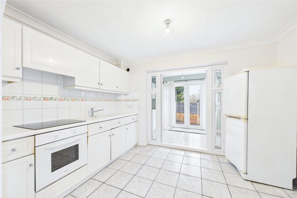 Property photo 2 of 8 Picture No. 06