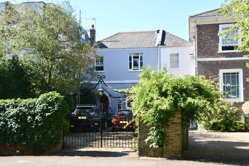 Property photo 1 of 14 Palace Road, East Molesey