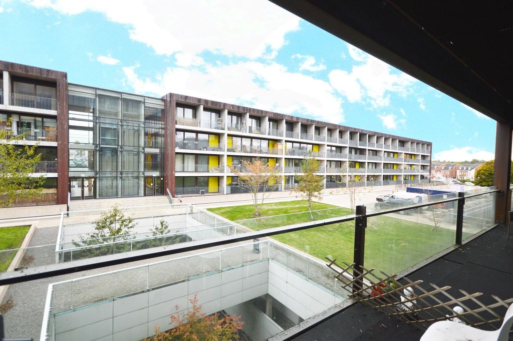 Property photo 1 of 5