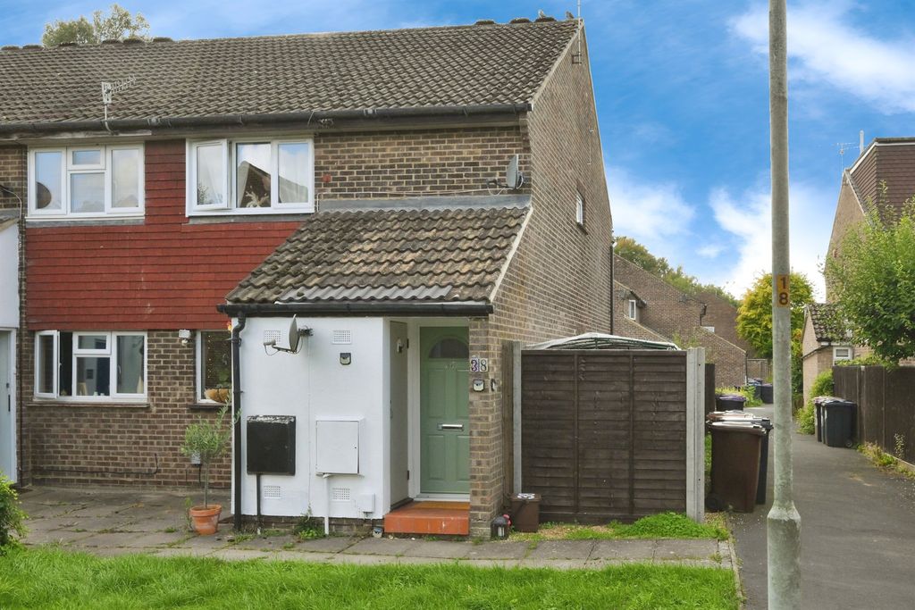 Property photo 3 of 16
