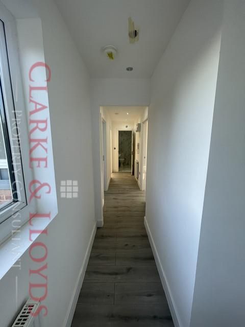 Property photo 1 of 10 Two Bedroom Flat To Rent In Ilford