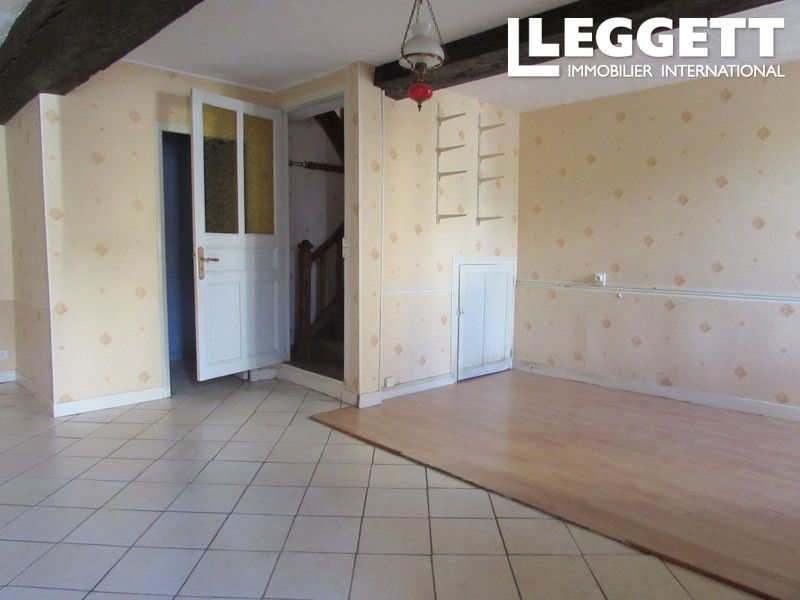 Property photo 3 of 10