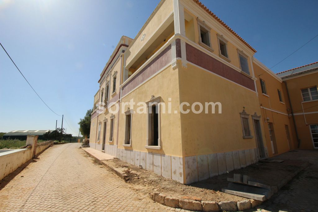 Property photo 2 of 11