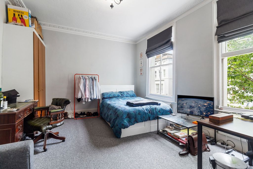 Property photo 3 of 7