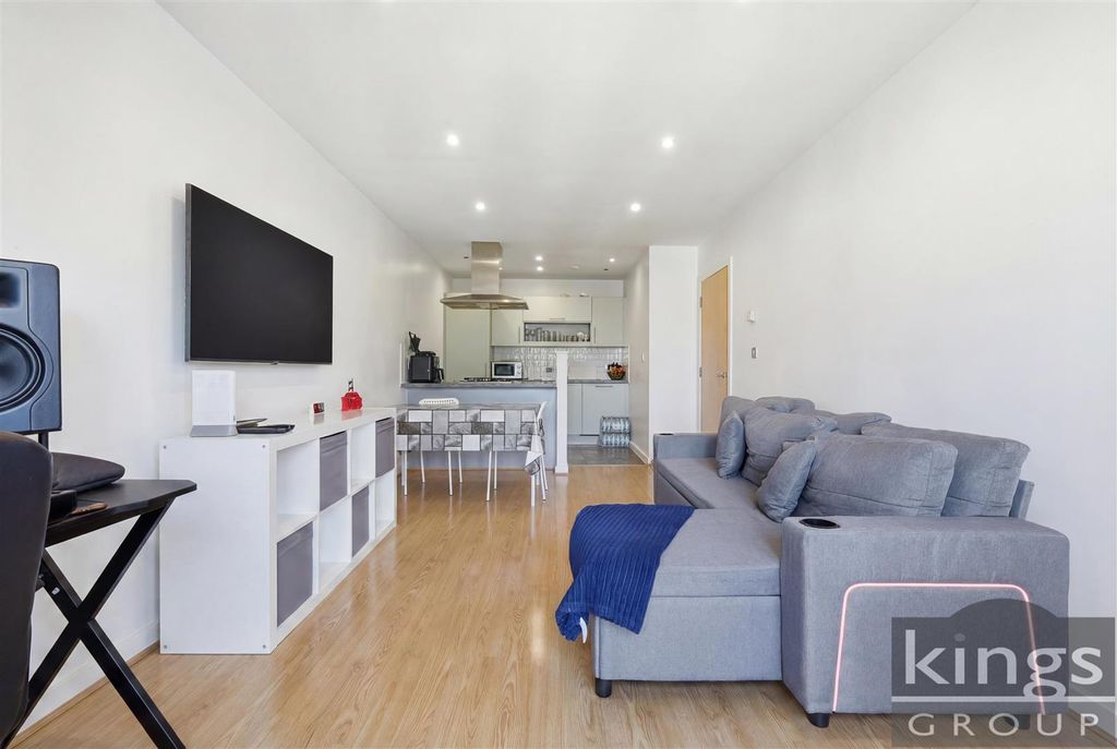Property photo 3 of 9 Ie4Vvz9H7Eqbjdssx6Oguw.Jpg
